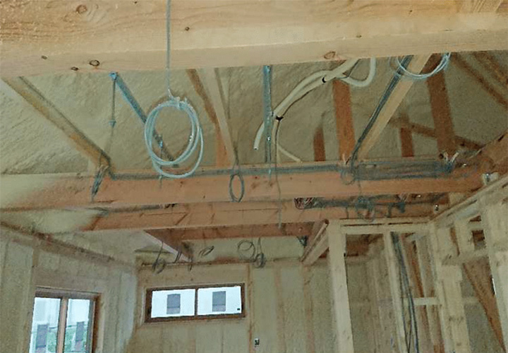新築住宅の電気配線工事の写真2