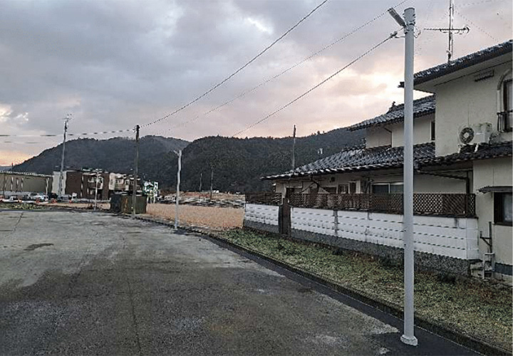 店舗新築に伴う駐車場外灯設置工事の写真4